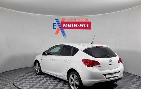 Opel Astra J, 2011 год, 522 000 рублей, 6 фотография