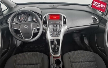 Opel Astra J, 2011 год, 522 000 рублей, 13 фотография