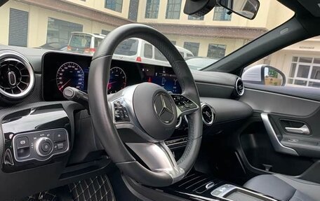 Mercedes-Benz A-Класс, 2023 год, 2 150 000 рублей, 8 фотография