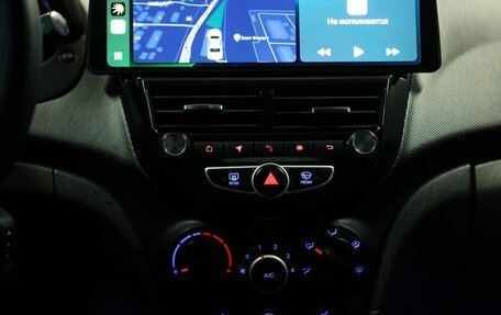 Hyundai Solaris II рестайлинг, 2012 год, 789 000 рублей, 19 фотография