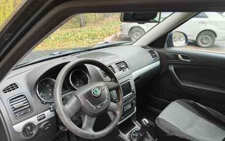 Skoda Yeti I рестайлинг, 2012 год, 1 100 000 рублей, 6 фотография