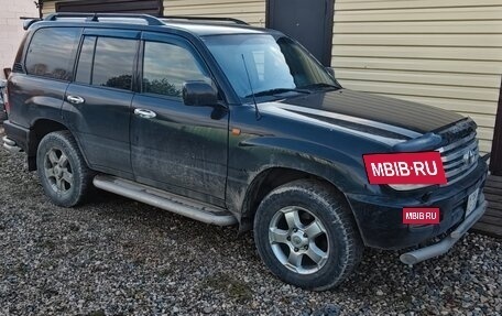 Toyota Land Cruiser 100 рестайлинг 2, 2005 год, 2 200 000 рублей, 3 фотография