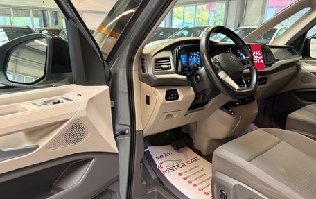 Volkswagen Multivan, 2023 год, 4 700 000 рублей, 11 фотография