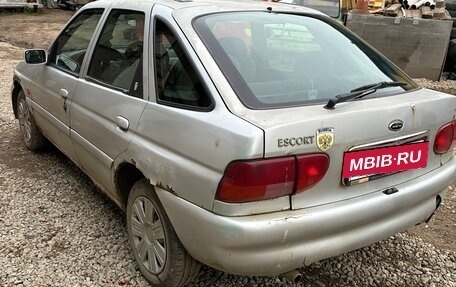 Ford Escort V, 1996 год, 49 000 рублей, 4 фотография