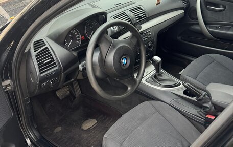 BMW 1 серия, 2010 год, 535 000 рублей, 7 фотография