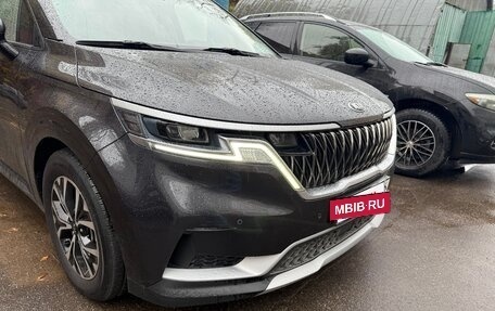 KIA Carnival, 2020 год, 4 000 000 рублей, 3 фотография