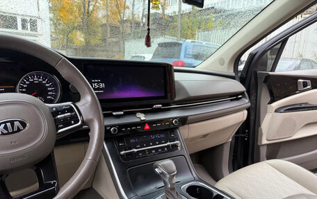 KIA Carnival, 2020 год, 4 000 000 рублей, 29 фотография