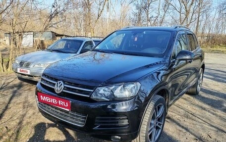 Volkswagen Touareg III, 2013 год, 3 350 000 рублей, 2 фотография