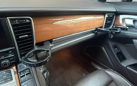 Porsche Panamera II рестайлинг, 2011 год, 3 999 999 рублей, 24 фотография