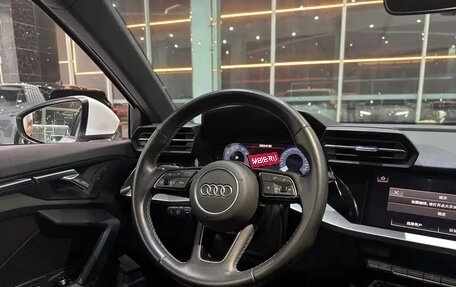 Audi A3, 2023 год, 1 650 000 рублей, 10 фотография