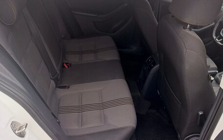 Volkswagen Jetta VI, 2016 год, 675 000 рублей, 10 фотография