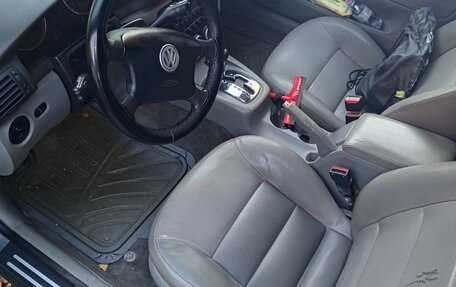 Volkswagen Passat B5+ рестайлинг, 2004 год, 590 000 рублей, 2 фотография