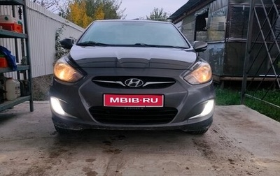 Hyundai Solaris II рестайлинг, 2011 год, 700 000 рублей, 1 фотография