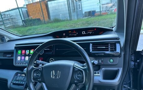 Honda Stepwgn IV, 2018 год, 2 200 000 рублей, 9 фотография