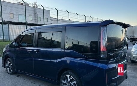 Honda Stepwgn IV, 2018 год, 2 200 000 рублей, 8 фотография