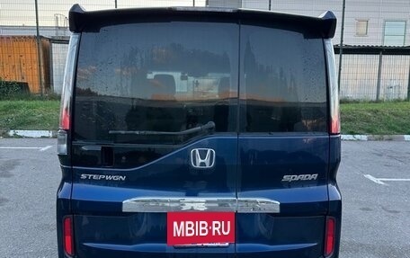 Honda Stepwgn IV, 2018 год, 2 200 000 рублей, 7 фотография