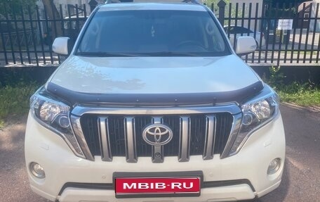 Toyota Land Cruiser Prado 150 рестайлинг 2, 2014 год, 3 100 000 рублей, 1 фотография