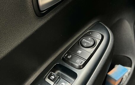 KIA Rio IV, 2017 год, 1 050 000 рублей, 10 фотография