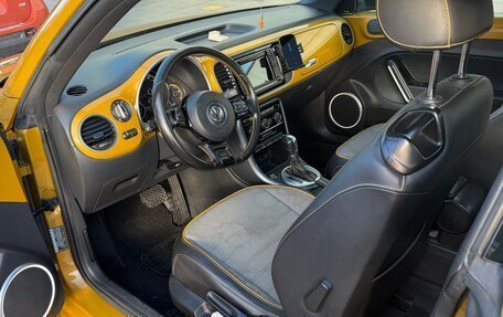 Volkswagen Beetle, 2016 год, 2 300 000 рублей, 12 фотография