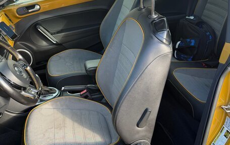 Volkswagen Beetle, 2016 год, 2 300 000 рублей, 9 фотография
