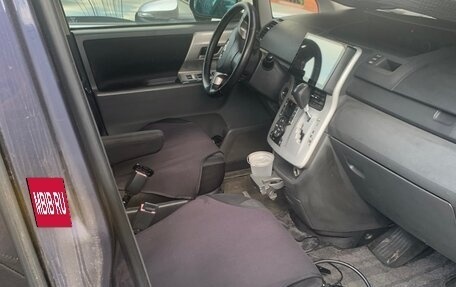 Toyota Voxy II, 2007 год, 1 270 000 рублей, 6 фотография