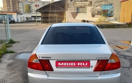 Mitsubishi Lancer VII, 1999 год, 280 000 рублей, 7 фотография