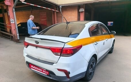 KIA Rio IV, 2018 год, 590 000 рублей, 2 фотография