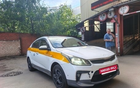 KIA Rio IV, 2018 год, 590 000 рублей, 3 фотография