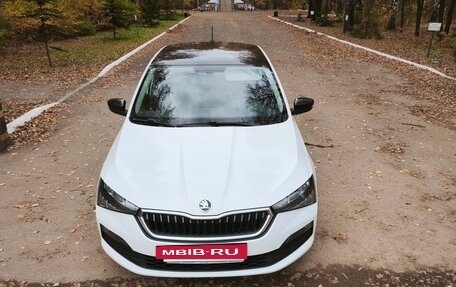 Skoda Rapid II, 2021 год, 1 700 000 рублей, 10 фотография