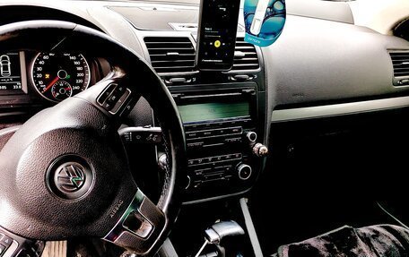Volkswagen Jetta VI, 2009 год, 550 000 рублей, 2 фотография