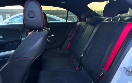 Mercedes-Benz A-Класс AMG, 2020 год, 3 600 000 рублей, 22 фотография
