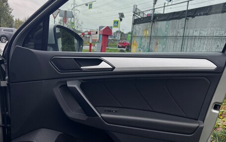 Volkswagen Tiguan II, 2017 год, 2 250 000 рублей, 10 фотография