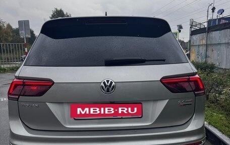Volkswagen Tiguan II, 2017 год, 2 250 000 рублей, 5 фотография