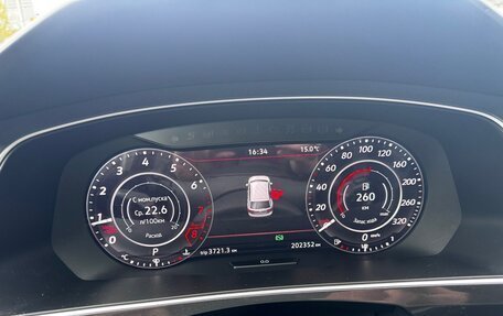 Volkswagen Tiguan II, 2017 год, 2 250 000 рублей, 16 фотография
