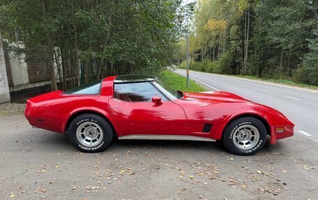 Chevrolet Corvette C3, 1980 год, 2 700 000 рублей, 4 фотография