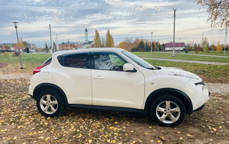 Nissan Juke II, 2014 год, 880 000 рублей, 8 фотография