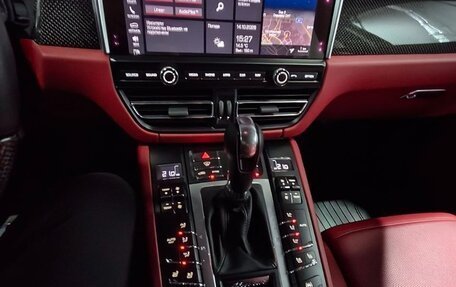Porsche Macan I рестайлинг, 2021 год, 9 500 000 рублей, 5 фотография