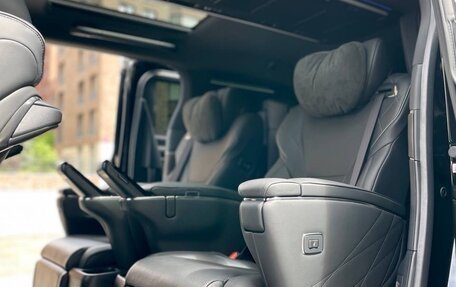 Toyota Alphard, 2024 год, 10 300 000 рублей, 5 фотография