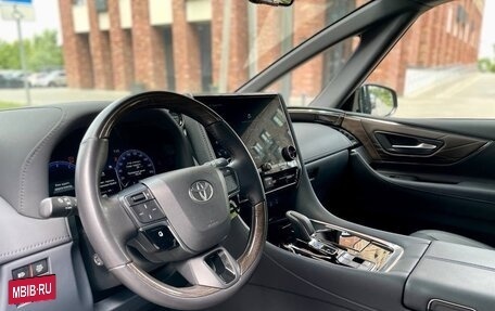 Toyota Alphard, 2024 год, 10 300 000 рублей, 6 фотография