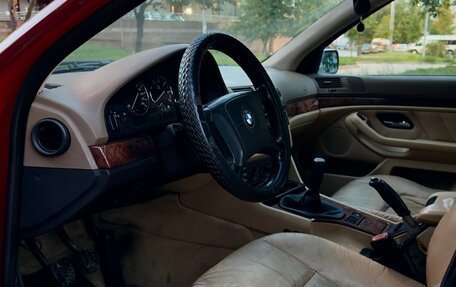 BMW 5 серия, 1999 год, 590 000 рублей, 16 фотография