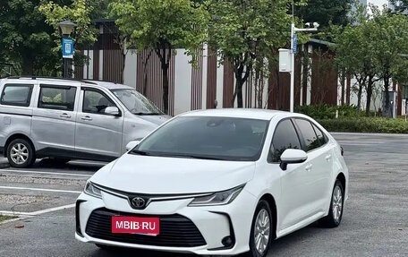 Toyota Corolla, 2022 год, 1 350 000 рублей, 1 фотография