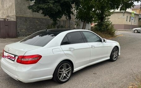 Mercedes-Benz E-Класс, 2011 год, 1 500 000 рублей, 6 фотография