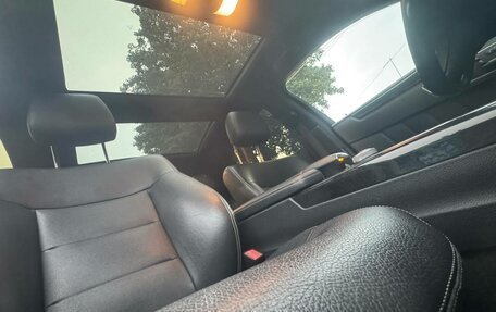 Mercedes-Benz E-Класс, 2011 год, 1 500 000 рублей, 11 фотография