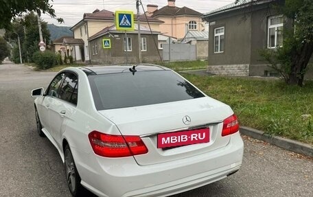 Mercedes-Benz E-Класс, 2011 год, 1 500 000 рублей, 8 фотография