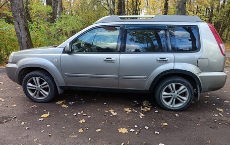 Nissan X-Trail, 2004 год, 599 000 рублей, 2 фотография