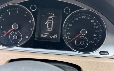 Volkswagen Passat CC I рестайлинг, 2013 год, 1 400 000 рублей, 15 фотография