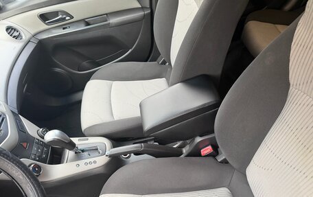 Chevrolet Cruze II, 2012 год, 710 000 рублей, 5 фотография
