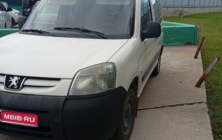 Peugeot Partner II рестайлинг 2, 2006 год, 260 000 рублей, 1 фотография