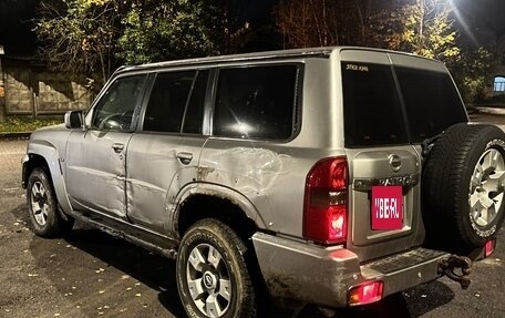 Nissan Patrol, 2005 год, 700 000 рублей, 5 фотография