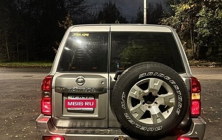 Nissan Patrol, 2005 год, 700 000 рублей, 4 фотография